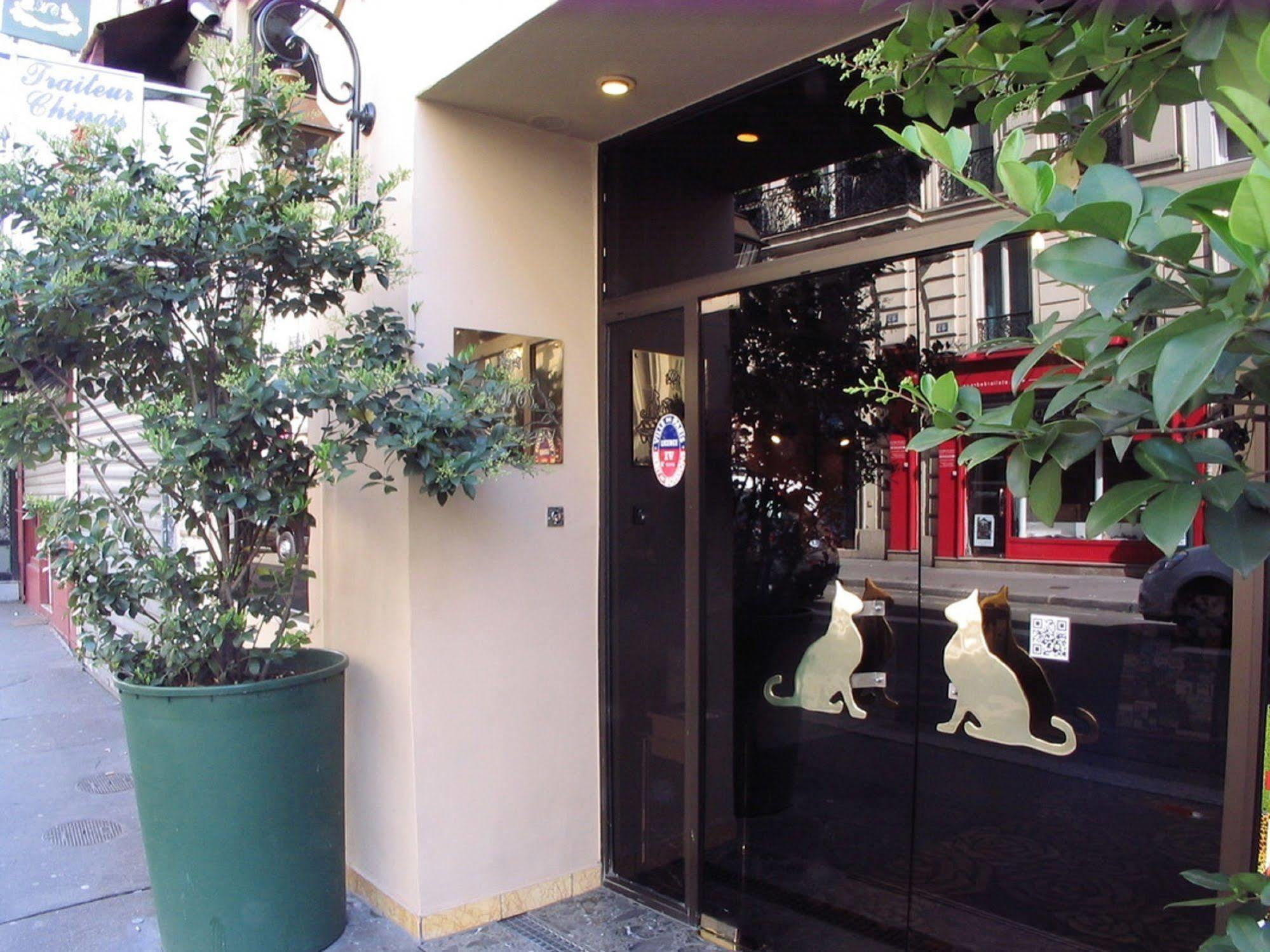 Monte-carlo Hotel Paris