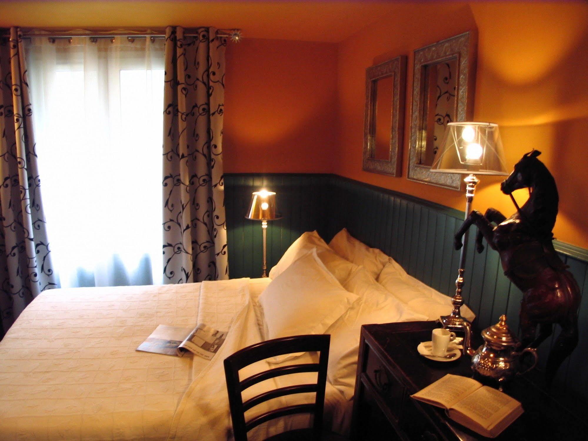 Monte-carlo Hotel Paris