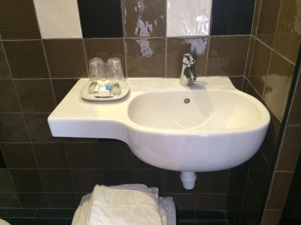 Monte-carlo Hotel Paris